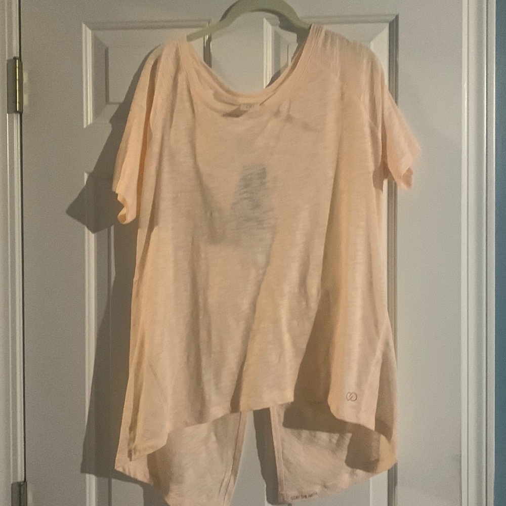 NWT-CALIA T Shirt